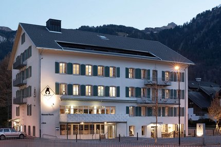 Hotel Bären & Cafe Deli