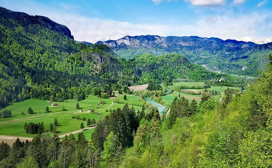 Hotel & Glamping Ribno Alpine Resort ****