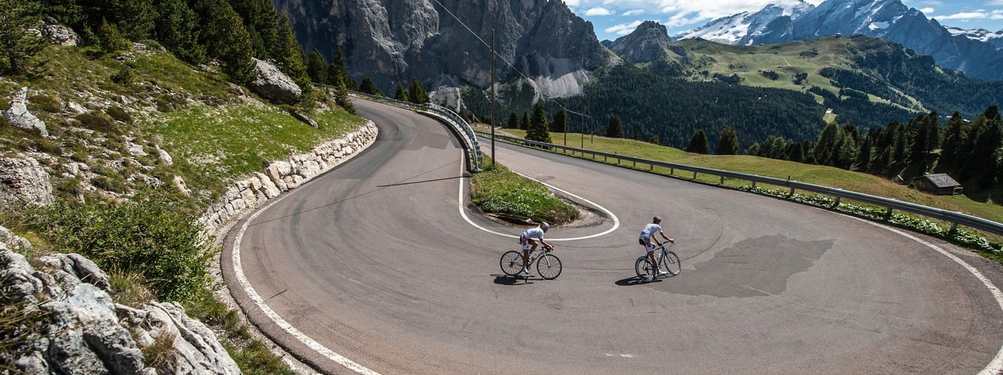 Giau Pass Tour